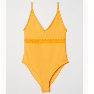 🚫SOLD🚫 Yellow Bodysuit